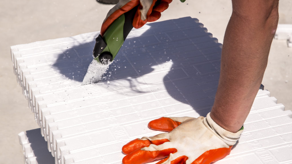 Cutting an ICF block